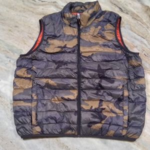 Hawke & Co. Vest